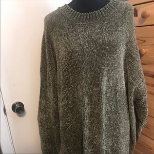 ZENANA OUTFITTERS green sweater